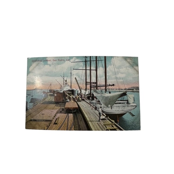 Vtg 1910s Postcard Carrier Dove (Schooner) Men Unloading Lumber San Pedro CA - Picture 1 of 2